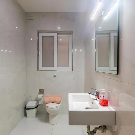 New Spacious Apartment 3 Bdr 2 Bth Bugibba S St. Paul's Bay Exterior photo