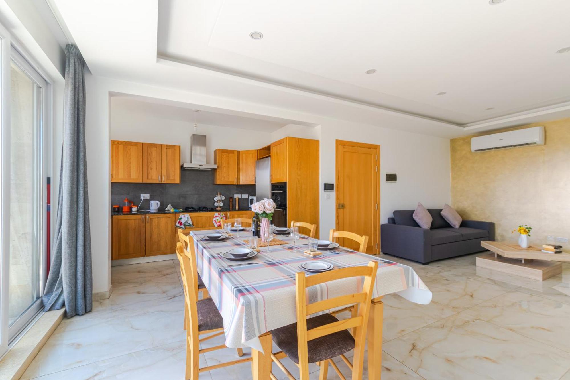 New Spacious 3 Bdr 2 Bth Bugibba S Apartment *