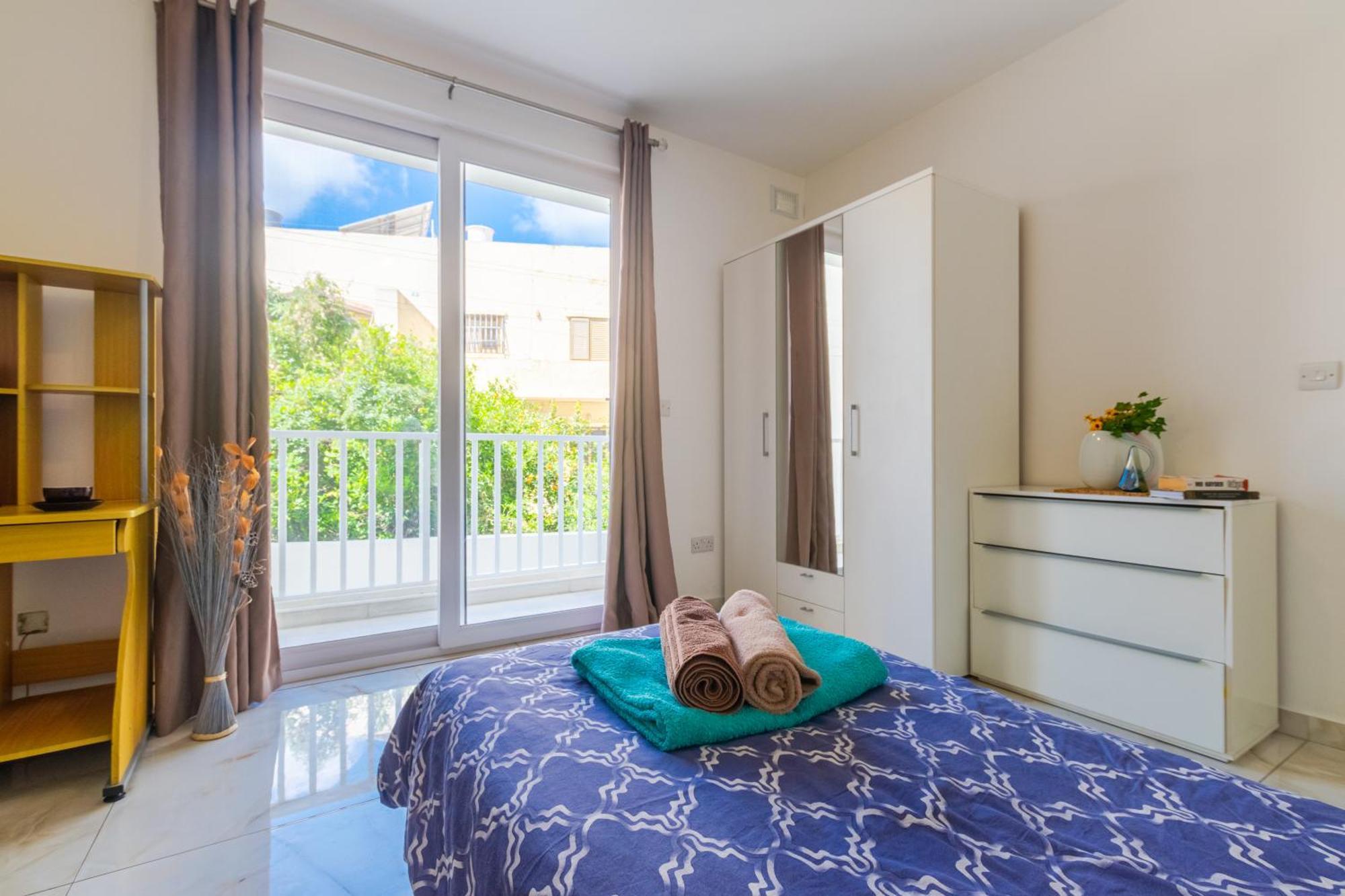 New Spacious 3 Bdr 2 Bth Bugibba S