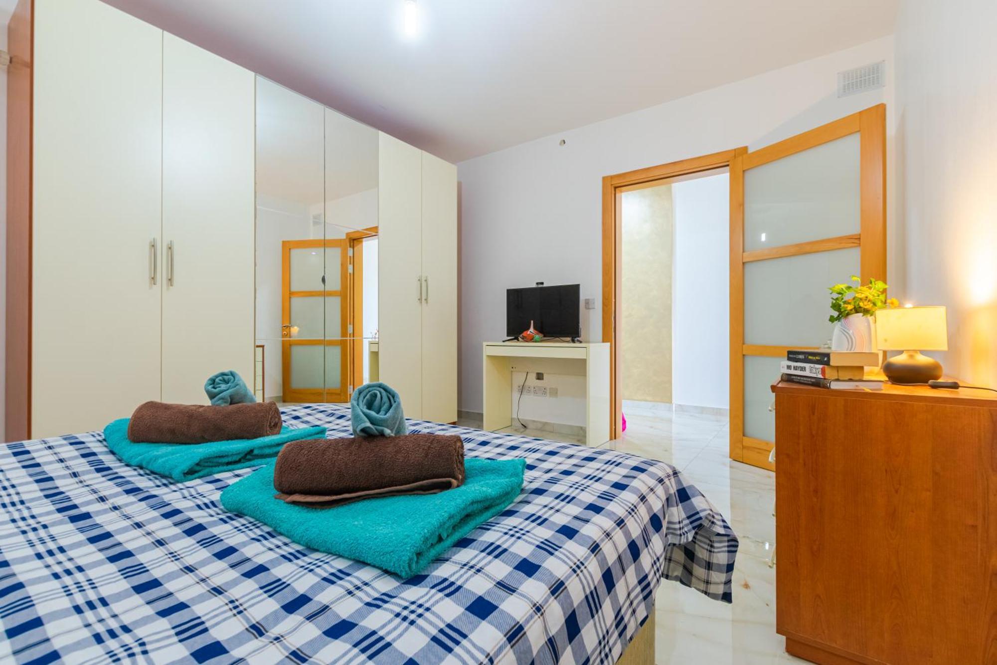 New Spacious 3 Bdr 2 Bth Bugibba S Apartment *